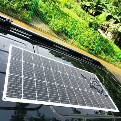 100W पनरोक पतली फिल्म पारदर्शी प्लास्टिक सौर लचीला पैनलों के लिए नाव वाहन छाया बिजली का उत्पादन